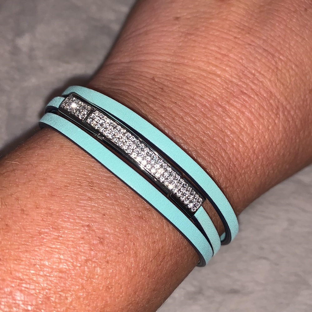 NWT Fossil Leather Wrap Bracelet Aqua Rhinestones Silver
